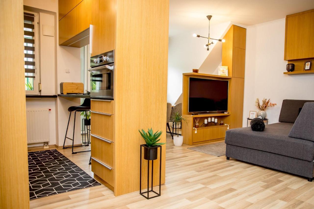 Rose Gold Apartment Zalaegerszeg Exteriör bild